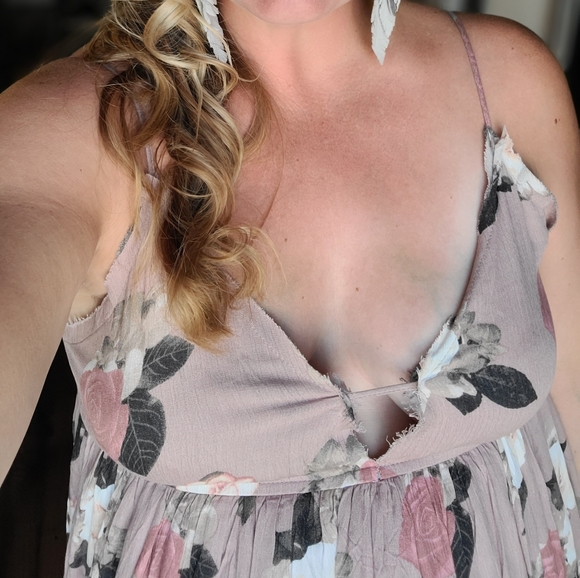 Baevely large mauve floral maxi dress - Picture 9 of 9